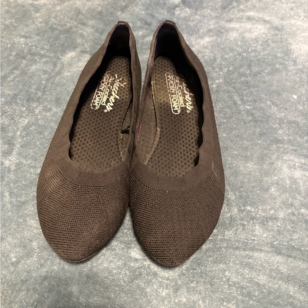 Skechers Black Flats Casual Slip-On Loafers